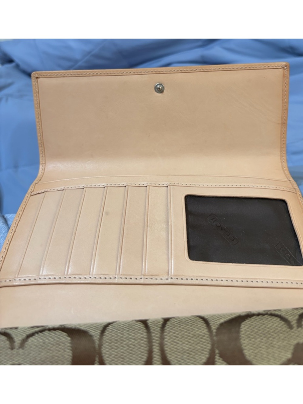 Coach Signature Long Wallet - Picture 5 of 12